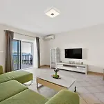 Casa vacanze Front In Kalebova Luka Ražanj