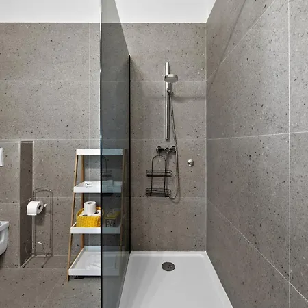 Awesome In Kalebova Luka *