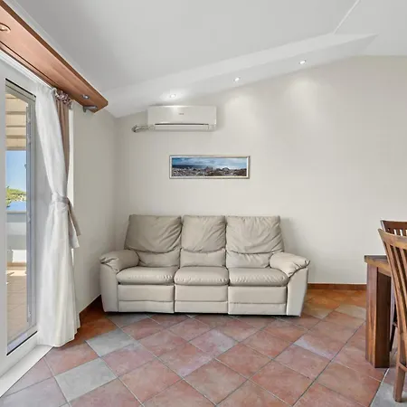 Cozy In Kalebova Luka With Kitchen * Razanj