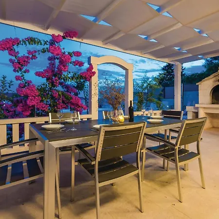 Awesome In Kalebova Luka