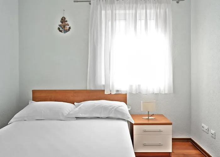 Holiday home Awesome In Kalebova Luka *