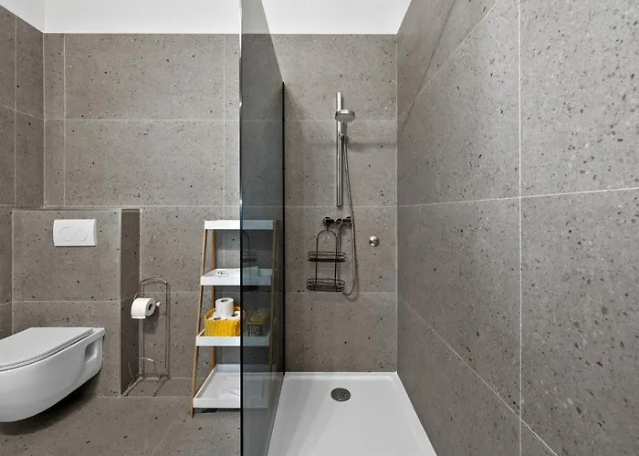 Awesome In Kalebova Luka *