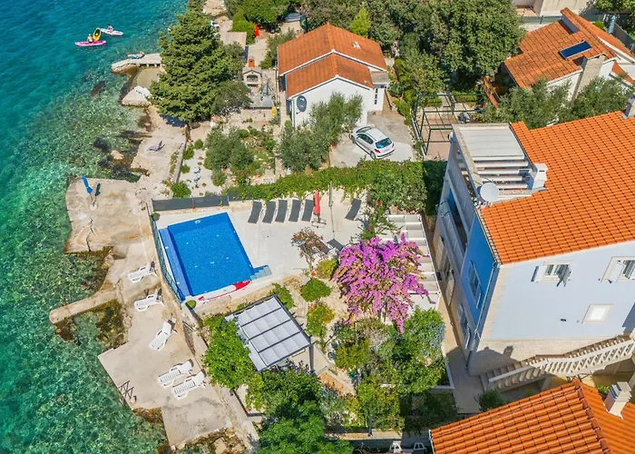 Awesome In Kalebova Luka * Ražanj