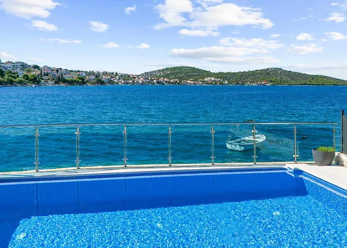 Awesome In Kalebova Luka Feriehus *