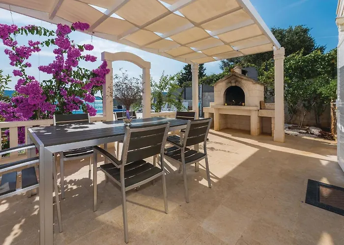 Awesome In Kalebova Luka *